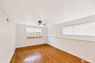 26250 39th Pl S, Kent, WA 98032 - Photo 17