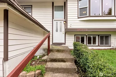 26250 39th Place S, Kent, WA 98032 - Photo 3