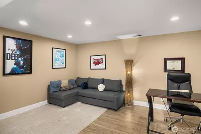 4724 Gardner Avenue, Everett, WA 98203 - Photo 25