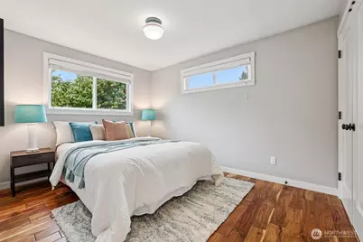 7945 17th Avenue SW, Seattle, WA 98106 - Photo 11