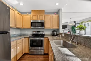 6615 S 239th Pl, Kent, WA 98032 - Photo 15