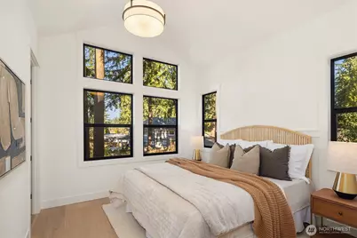 15016 SE 22nd Street, Bellevue, WA 98007 - Photo 11