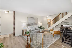 410 214th St SW, Bothell, WA 98021 - Photo 7