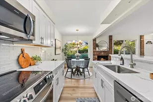 410 214th St SW, Bothell, WA 98021 - Photo 17