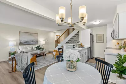 410 214th Street SW #B, Bothell, WA 98021 - Photo 13