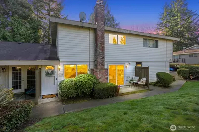 410 214th Street SW #B, Bothell, WA 98021 - Photo 1