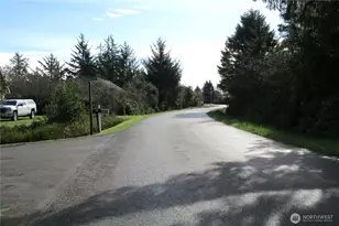 905 Wawona Ave SW, Ocean Shores, WA 98569 - Photo 23