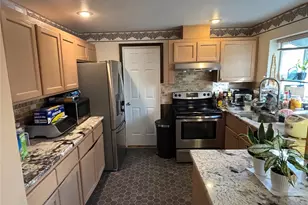 3930 205th Pl SW, Lynnwood, WA 98036 - Photo 7