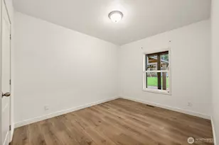 8108 260th St E, Graham, WA 98338 - Photo 25