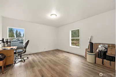 8108 260th Street E, Graham, WA 98338 - Photo 23