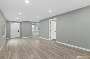 330 V St SE, Auburn, WA 98002 - Photo 7