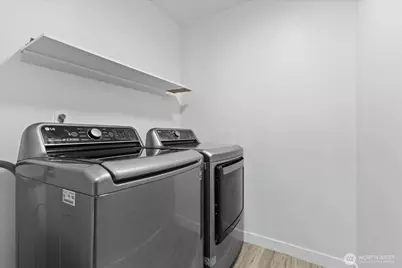 330 V Street SE, Auburn, WA 98002 - Photo 19