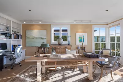 9400 Vineyard Crest, Bellevue, WA 98004 - Photo 19