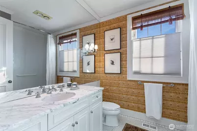 9400 Vineyard Crest, Bellevue, WA 98004 - Photo 21