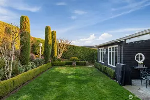 9400 Vineyard Crest, Bellevue, WA 98004 - Photo 29