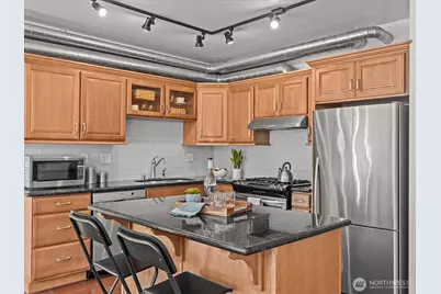 530 Broadway E #406, Seattle, WA 98102 - Photo 13