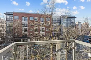 530 Broadway E, Seattle, WA 98102 - Photo 15