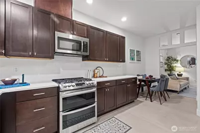 4854 Delridge Way SW #B, Seattle, WA 98106 - Photo 11