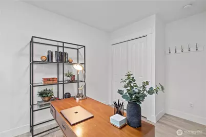 4854 Delridge Way SW #B, Seattle, WA 98106 - Photo 25