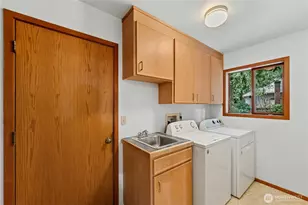 21022 NE 32nd Pl, Sammamish, WA 98074 - Photo 27