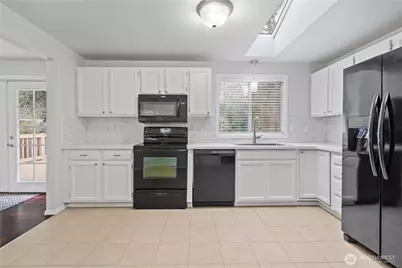 12307 205th Avenue Ct E, Bonney Lake, WA 98391 - Photo 11