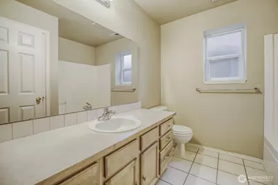 13421 Des Moines Memorial Drive S, Burien, WA 98168 - Photo 9