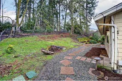 13103 7th Avenue Ct E, Parkland, WA 98445 - Photo 31