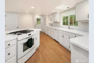 14023 52nd Avenue NW, Gig Harbor, WA 98332 - Photo 3