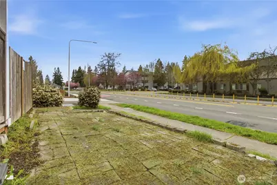 13349 Ambaum Boulevard SW, Burien, WA 98146 - Photo 27