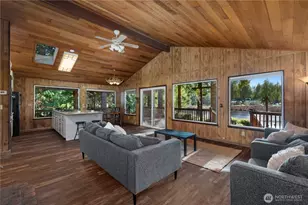 2520 E St Andrews Dr N, Shelton, WA 98584 - Photo 3