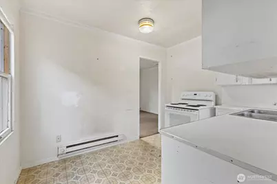 918 NW 87th Street, Seattle, WA 98117 - Photo 7