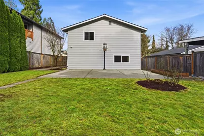 18825 SE 42nd Street, Issaquah, WA 98027 - Photo 35
