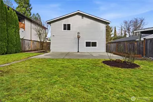 18825 SE 42nd St, Issaquah, WA 98027 - Photo 35