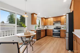 18825 SE 42nd St, Issaquah, WA 98027 - Photo 15