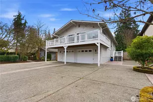 18825 SE 42nd St, Issaquah, WA 98027 - Photo 5