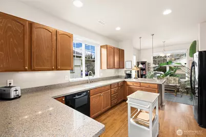 4952 Cypress Drive NE, Lacey, WA 98516 - Photo 5