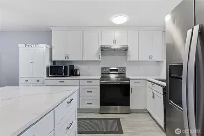 12433 SE 275th Place, Kent, WA 98030 - Photo 11