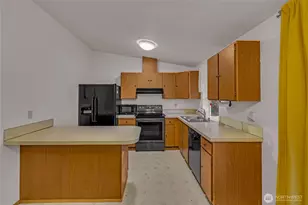 14516 2nd Ave E, Tacoma, WA 98445 - Photo 11