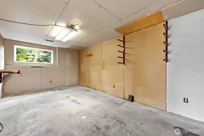 9029 Eastview Avenue, Everett, WA 98208 - Photo 25