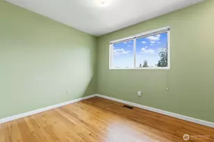 9029 Eastview Ave, Everett, WA 98208 - Photo 21