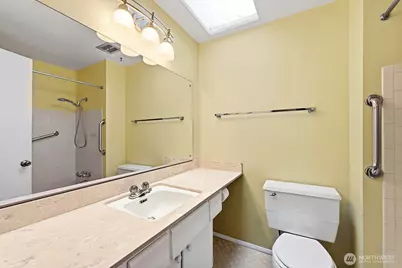 9029 Eastview Avenue, Everett, WA 98208 - Photo 19