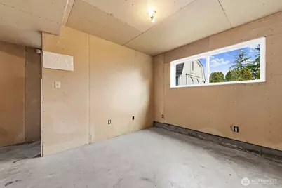 9029 Eastview Avenue, Everett, WA 98208 - Photo 31