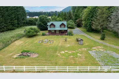 6373 Eastwood Road, Deming, WA 98244 - Photo 3