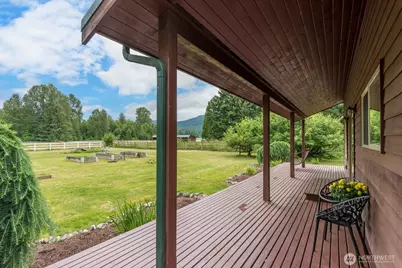 6373 Eastwood Road, Deming, WA 98244 - Photo 25