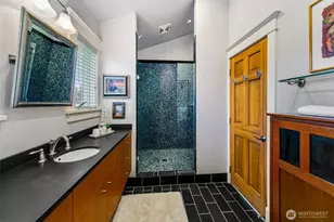 3532 Meridian Ave N, Seattle, WA 98103 - Photo 25