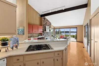 2121 Beverly Beach Drive NW, Olympia, WA 98502 - Photo 23