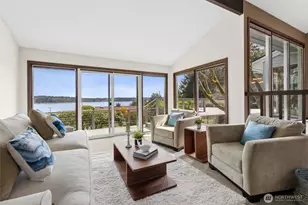 2121 Beverly Beach Dr NW, Olympia, WA 98502 - Photo 9