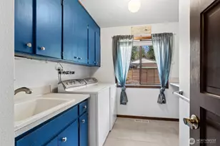 2121 Beverly Beach Dr NW, Olympia, WA 98502 - Photo 35