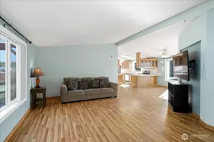 729 Edgewood Ave NE, Ocean Shores, WA 98569 - Photo 3