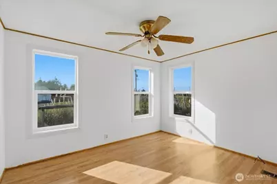 729 Edgewood Avenue NE, Ocean Shores, WA 98569 - Photo 23